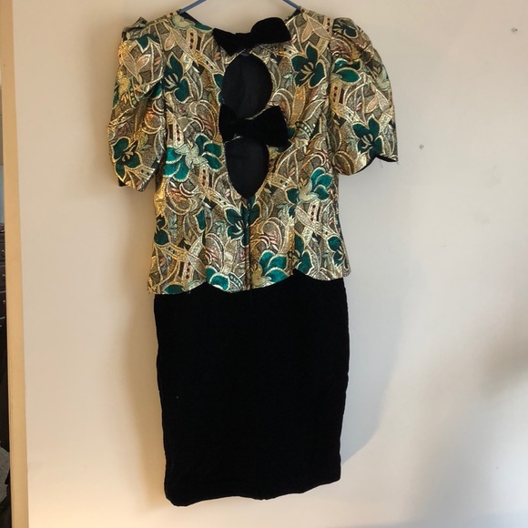 Scott McClintock Petites Velvet Dress - Picture 3 of 4